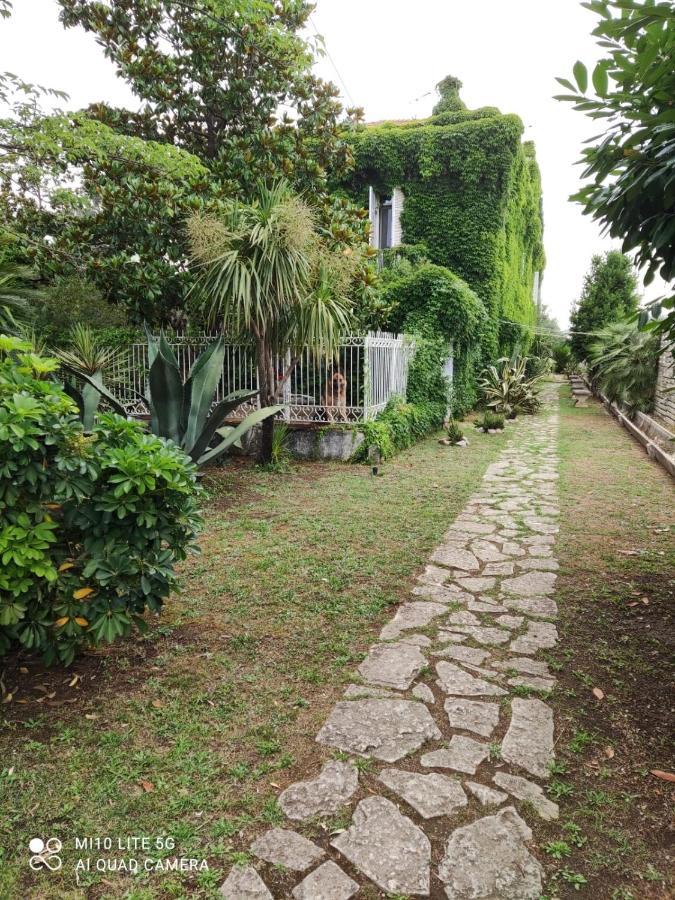 Voltapensieri Apartment Battipaglia Bagian luar foto